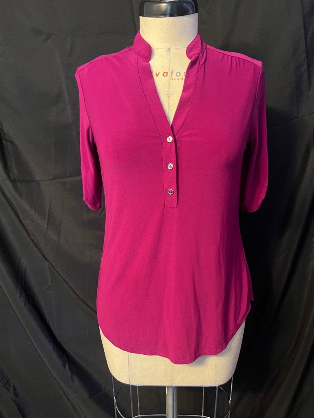 Women's Magenta Henley Split-Neck Top